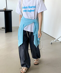 【ジョガー調節可】ピンタックバンディングパンツ CHARCOAL