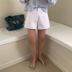 マインデイリー3分丈ショートパンツ WHITE