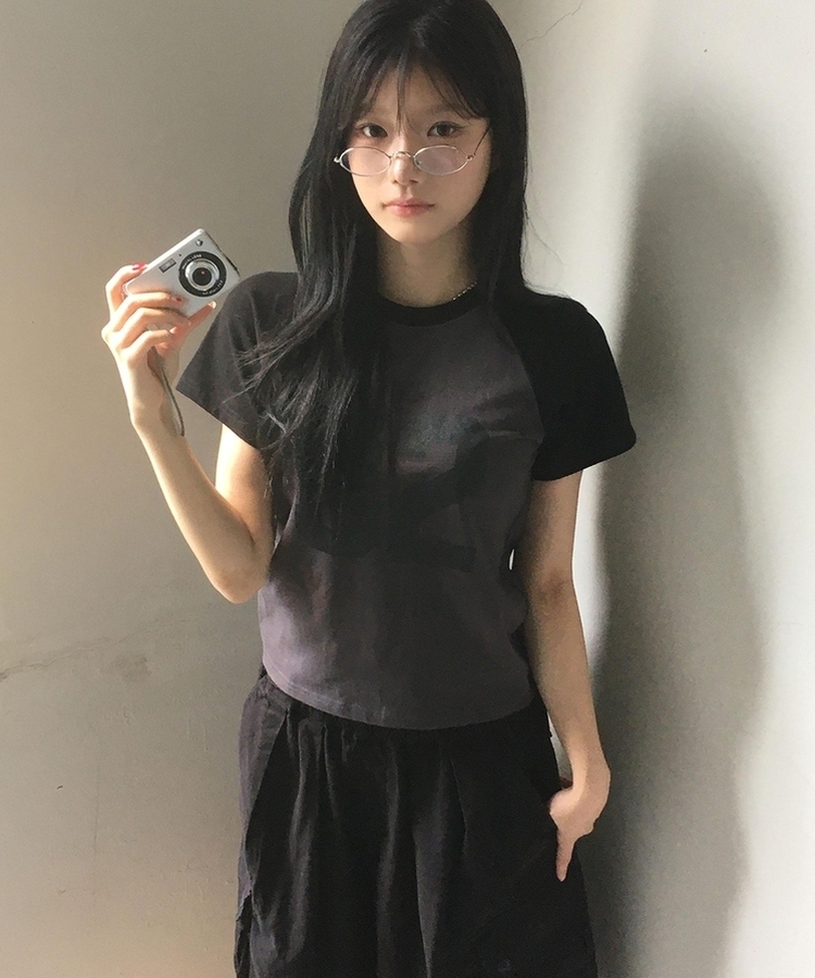 レタリングラグラン半袖Tシャツ CHARCOAL