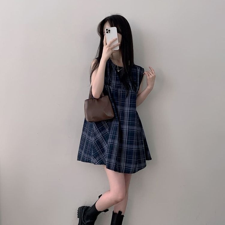 ビスチェノースリーブチェックミニワンピース NAVY