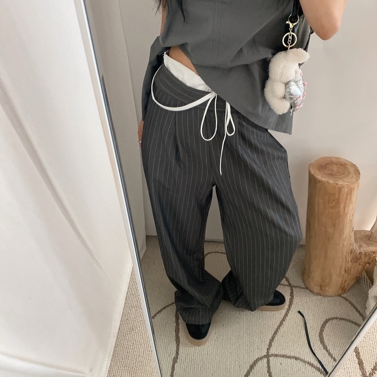 ストラップワイドスラックス DARK GRAY