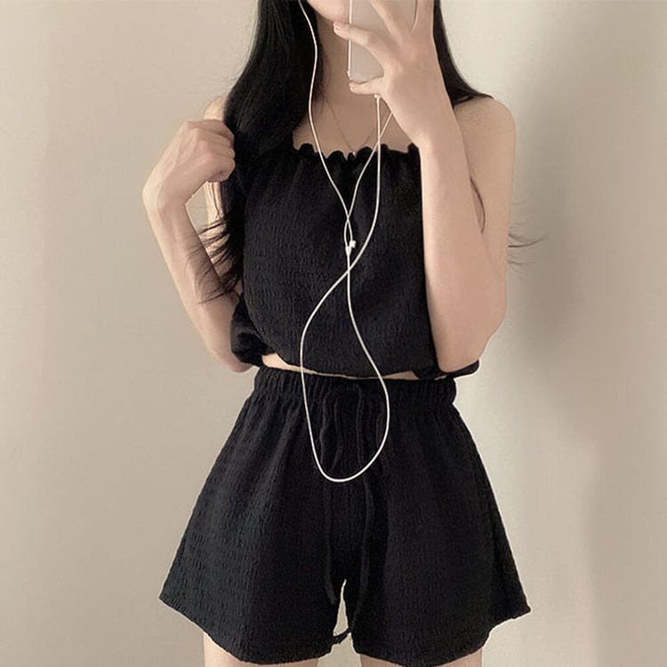 RUSSELUNOラッセルノ　ノースリーブ　ショートパンツ　セット SET】サマークロップノースリーブ バンディングショートパンツ