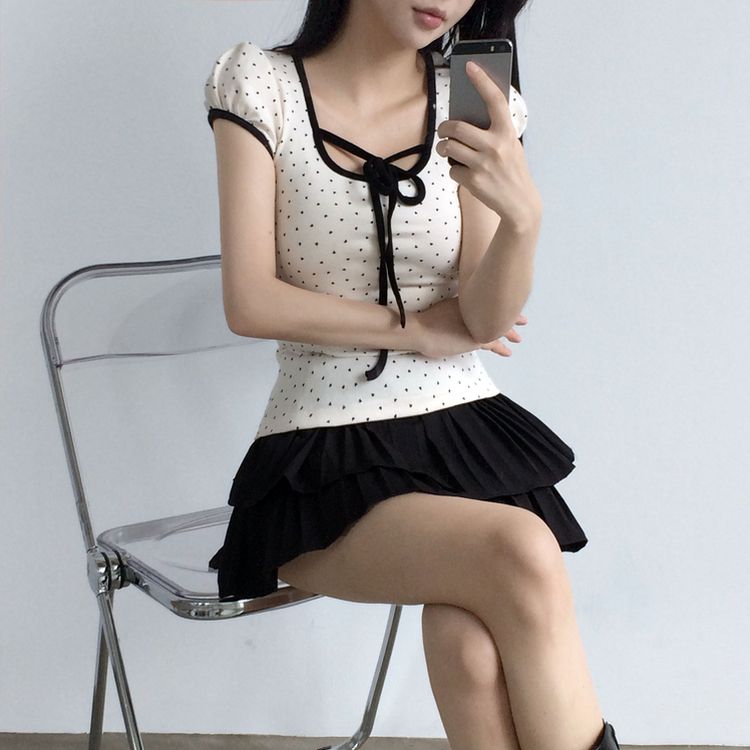 [부드러워요!]스판쫀쫀 리본 하트 배색 퍼프 반팔티셔츠 2color 블랙