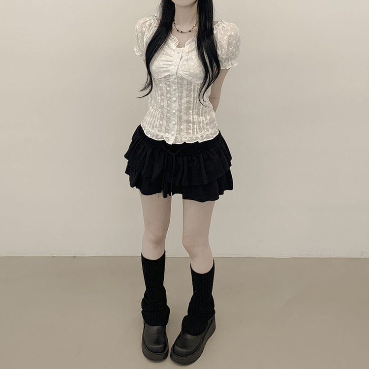 [러블리빈티지힙] 펀칭 레이스 오프숄더 반팔 셔링 퍼프소매 크롭 블라우스 화이트 블랙 화이트