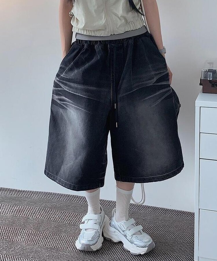 ウォッシングデニムワイドバミューダパンツ BLACK