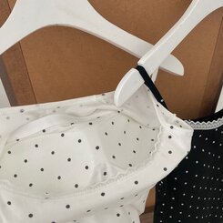 【カップ付き】ドットレーススリップキャミソール