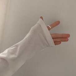 내가 찾던 여리핏 부드러운 무지 굴림 긴팔티셔츠 5color 아이보리