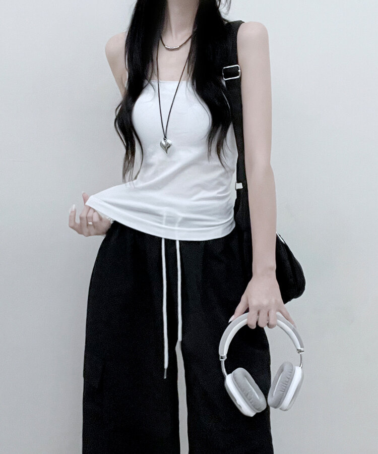 11할인폴리스퀘어캡내장패드끈나시 아이보리