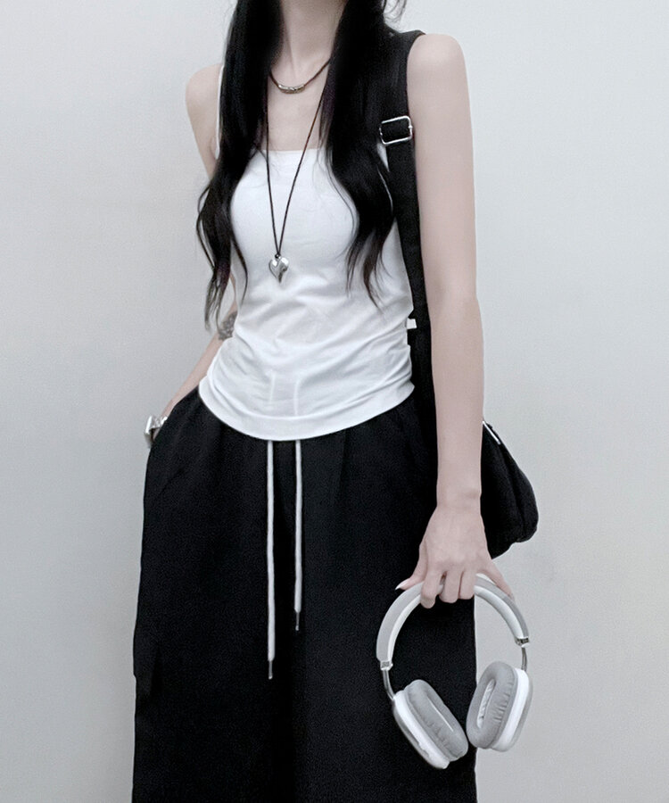 11할인폴리스퀘어캡내장패드끈나시 아이보리