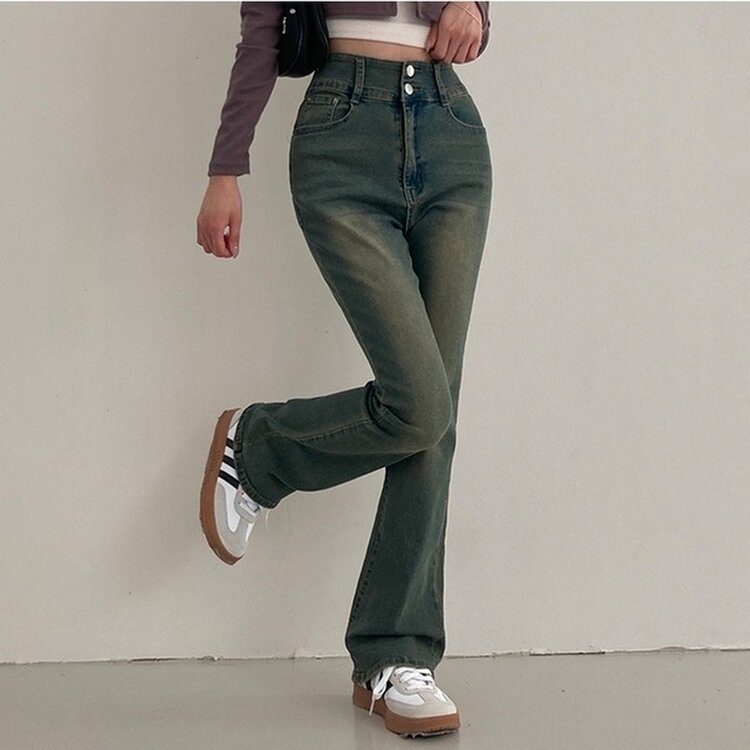 언더모어 투버튼 캣워싱 스판 부츠컷 데님 팬츠