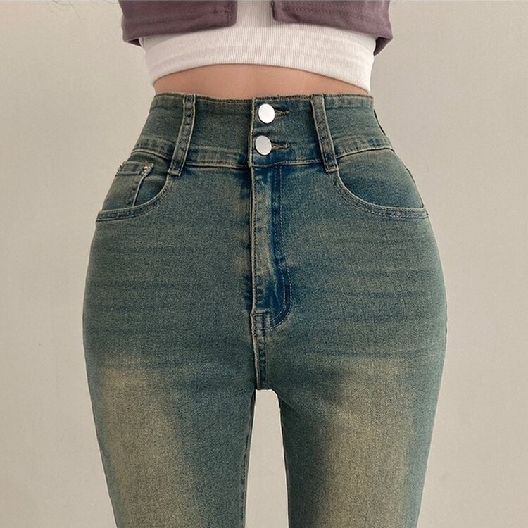 언더모어 투버튼 캣워싱 스판 부츠컷 데님 팬츠