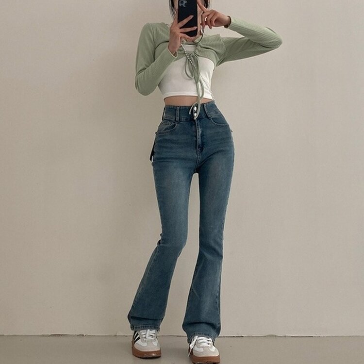 언더모어 투버튼 캣워싱 스판 부츠컷 데님 팬츠