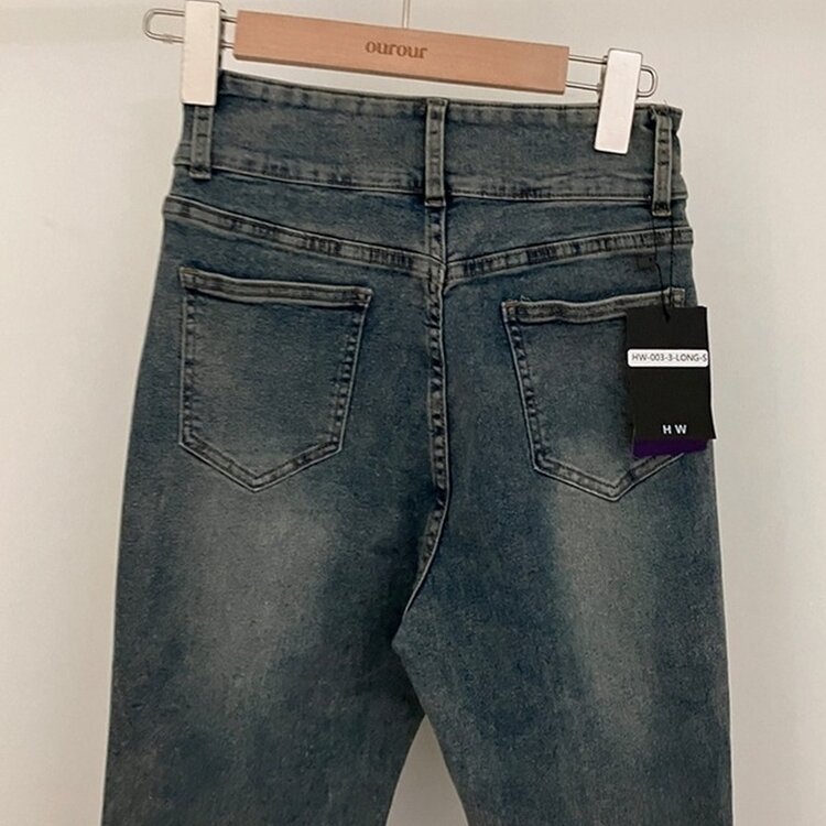 언더모어 투버튼 캣워싱 스판 부츠컷 데님 팬츠