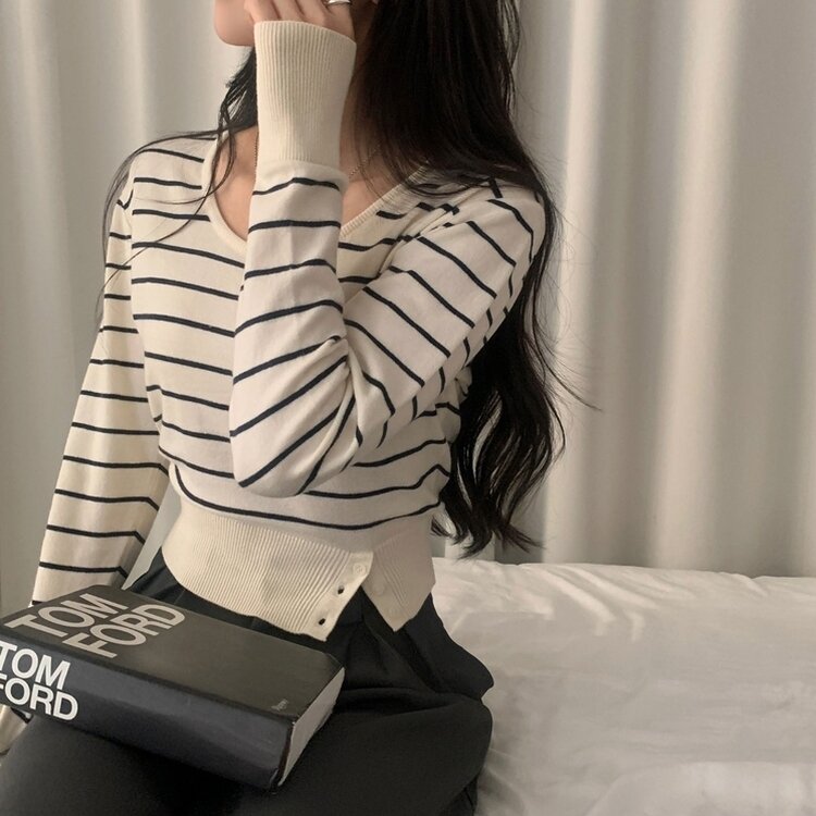 크림 단가라무지 트임 버튼 슬림 긴팔니트 10color 아이보리 블랙