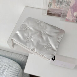 ファッション雑貨 シルバーリボンミニ化粧ポーチ SILVER