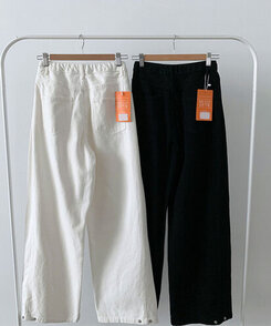 베러 사이드 핀턱 밑단 스냅 비조버튼 코튼 와이드핏 롱팬츠