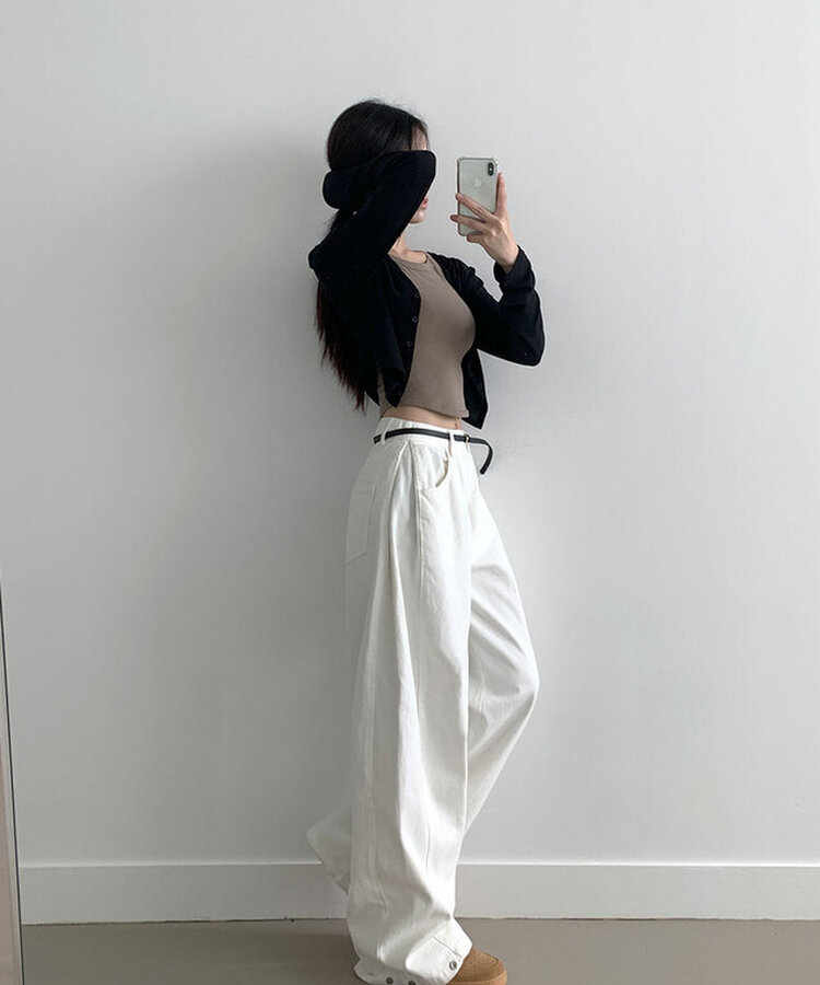 베러 사이드 핀턱 밑단 스냅 비조버튼 코튼 와이드핏 롱팬츠 화이트