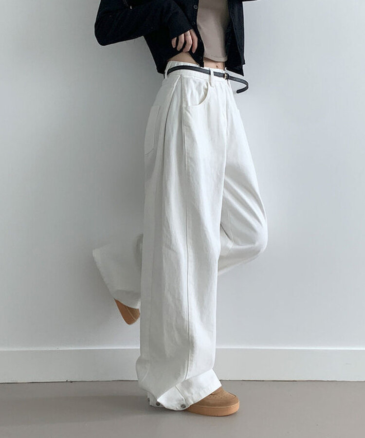 베러 사이드 핀턱 밑단 스냅 비조버튼 코튼 와이드핏 롱팬츠 화이트