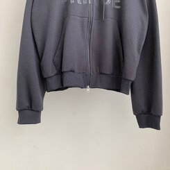 オーバーフィットレタリングツーウェイフードジップアップ