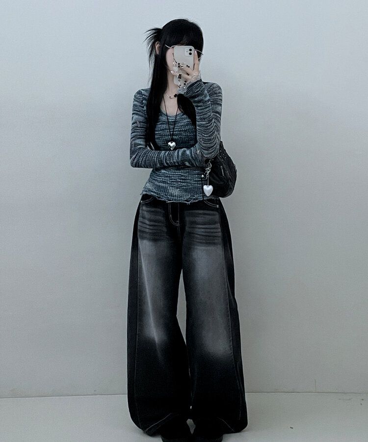 ダメージスリムフィット長袖ニット blue