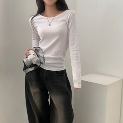 ベーシックラウンド長袖Tシャツ11色 IVORY