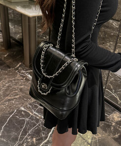 バックバッグ・スクールバッグ チェーンバックパック BLACK