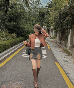 スタンダードポケットスエードセミクロップ長袖ジャケット BROWN