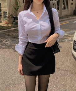 カラーネックスリムフィットクロップブラウスシャツ IVORY