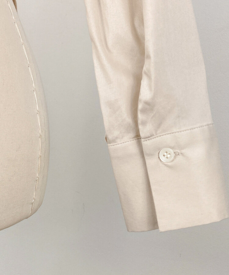 カラーネックスリムフィットクロップブラウスシャツ