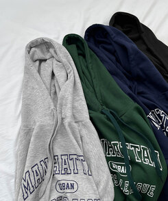 レタリングルーズフィットフード長袖Tシャツ