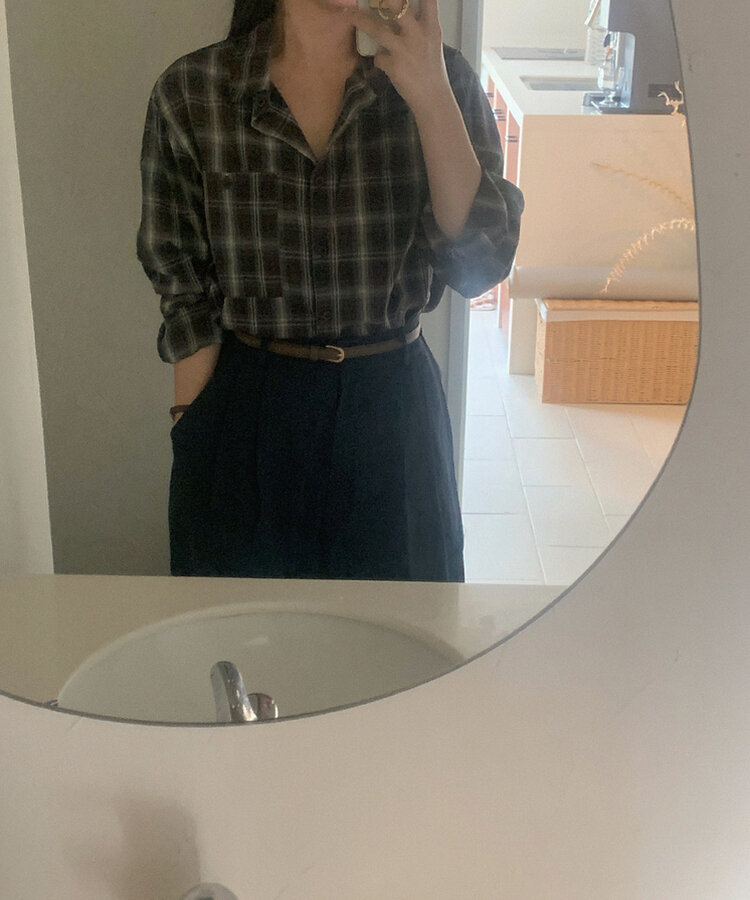 ムアピンタックコットンスラックス NAVY