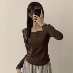 ワンポケットボタンスクエアネッククロップ長袖Tシャツ5色 BROWN