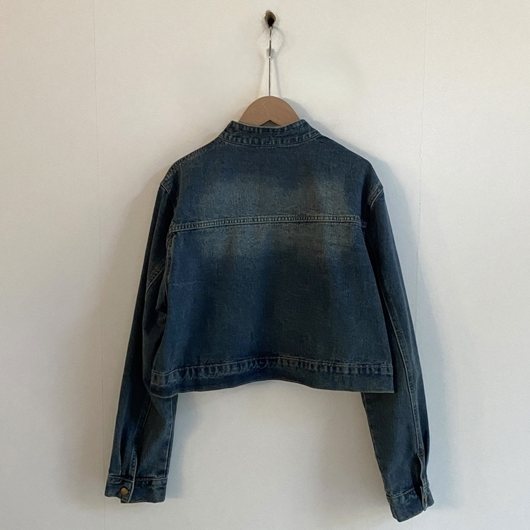 툭입어도 실패없는 워싱 크롭 데님자켓집업 2color