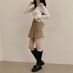 2기장 셀릭 핀턱 카고 플리츠 미니 스커트 베이지