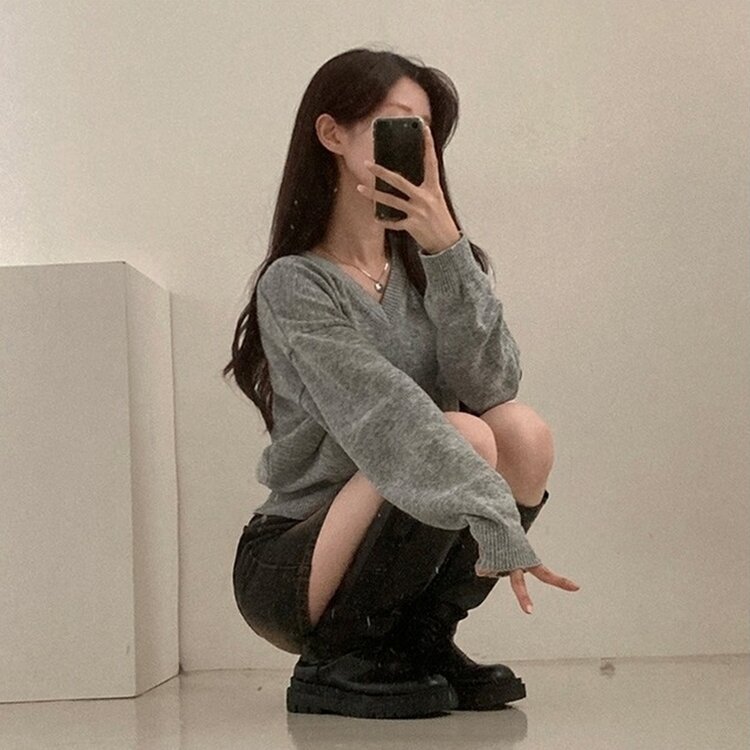 제페토 보카시 울 브이넥 루즈핏 니트 연그레이