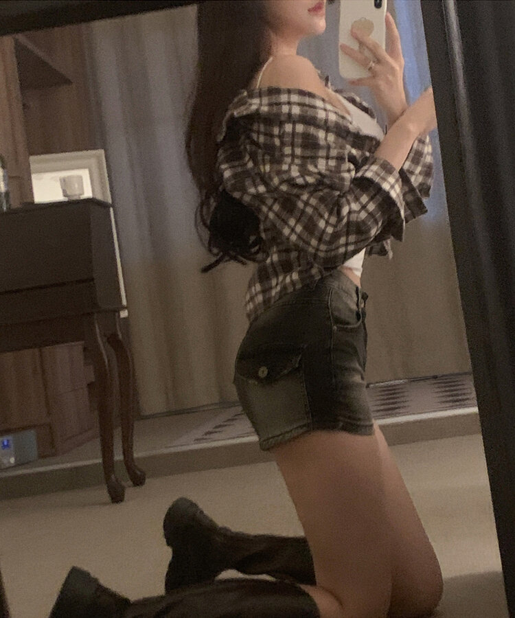 スリムデニムショートパンツ BLACK DENIM