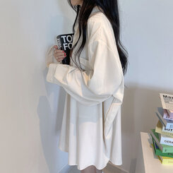 ルーズフィットロング長袖Tシャツ CREAM BEIGE