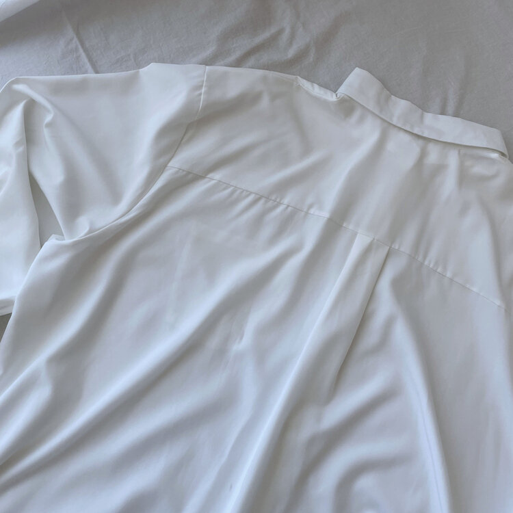 ルーズフィットロング長袖Tシャツ