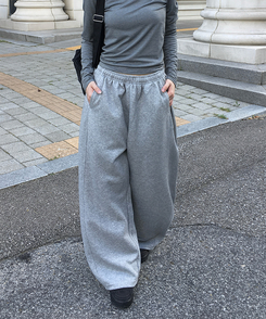 ロングワイドトレーニングパンツ GRAY