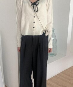 スラックス ピンタックワイドスラックス BLACK