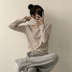 답답함 없는 리나 라운드 긴팔 가을 티셔츠 세미 크롭 캐주얼 무지 Y2K 긴팔티 6color 베이지