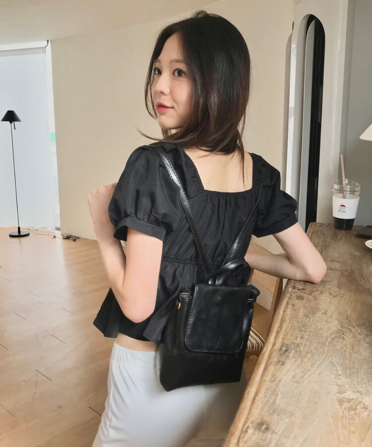 シンプルミニレザーリュック BLACK