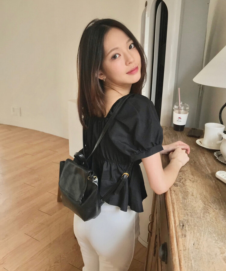 シンプルミニレザーリュック BLACK