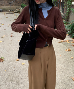 ラウンドネックカーディガン BROWN