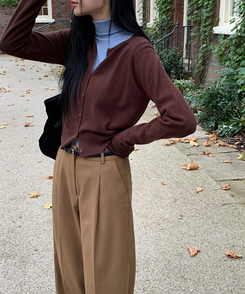 ラウンドネックカーディガン BROWN