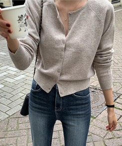 ラウンドネックカーディガン OATMEAL