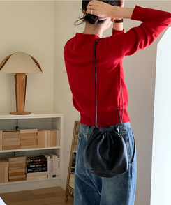 ラウンドネックカーディガン RED