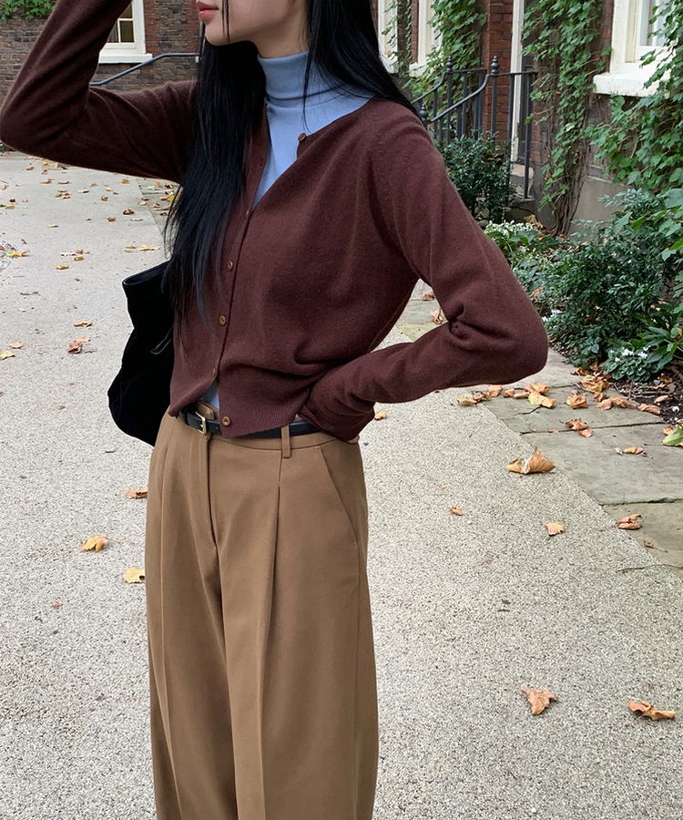 ラウンドネックカーディガン BROWN