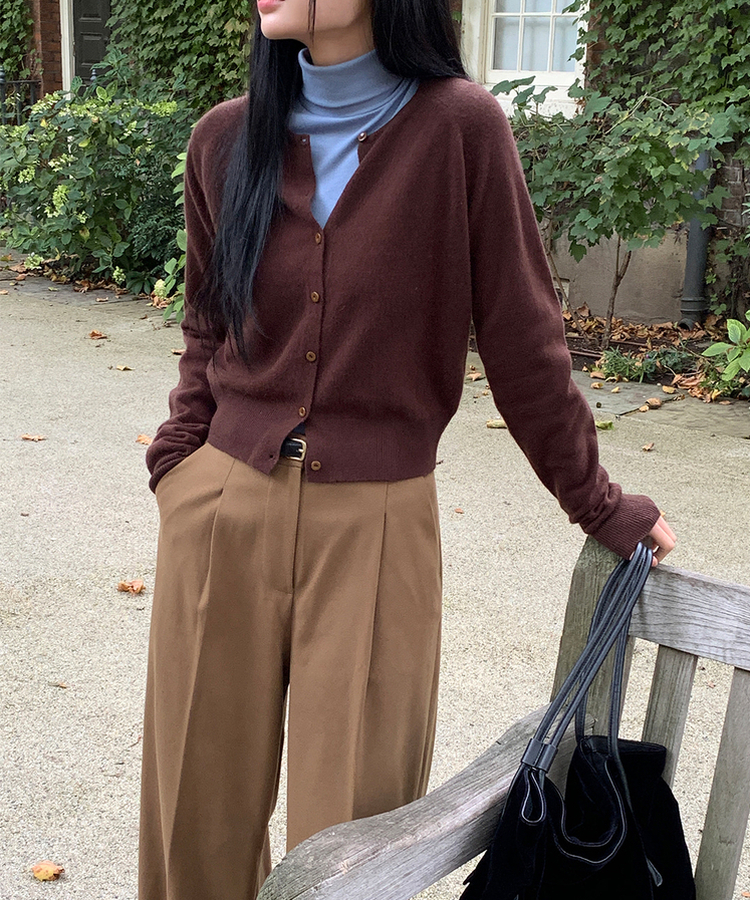 ラウンドネックカーディガン BROWN