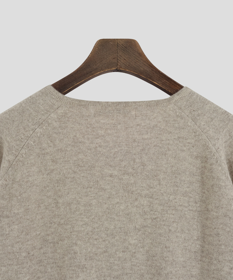 ラウンドネックカーディガン